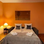Apartman Retro Near The Cathedral *